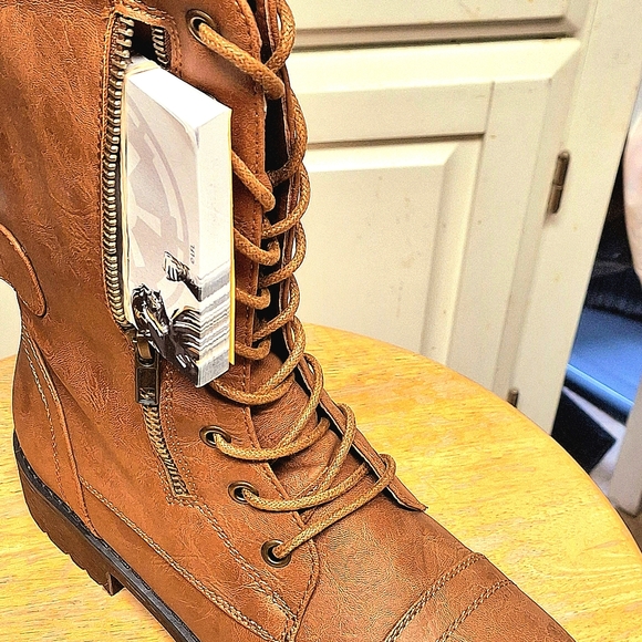 New Women's Forever Maura-67 combat boot-tan - Picture 4 of 8